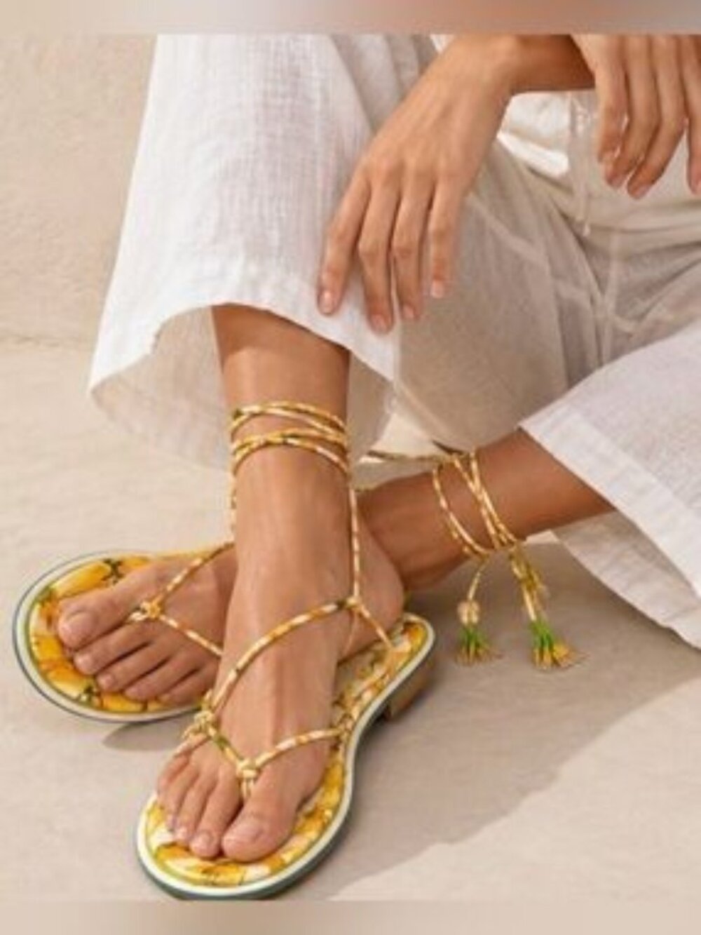 FARM Rio Yellow Peppers Beaded Wrap Sandals Size 10 NWT